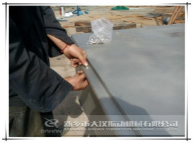 直線振動(dòng)篩 直線振動(dòng)篩