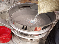 不銹鋼振動(dòng)篩 不銹鋼振動(dòng)篩