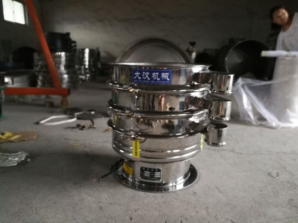 600型不銹鋼振動(dòng)篩